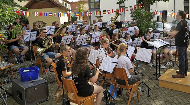 Das Unterhaltungskonzert des MV Auggen...allweltmeisterschaft kam blendend an.   | Foto: beatrice ehrlich