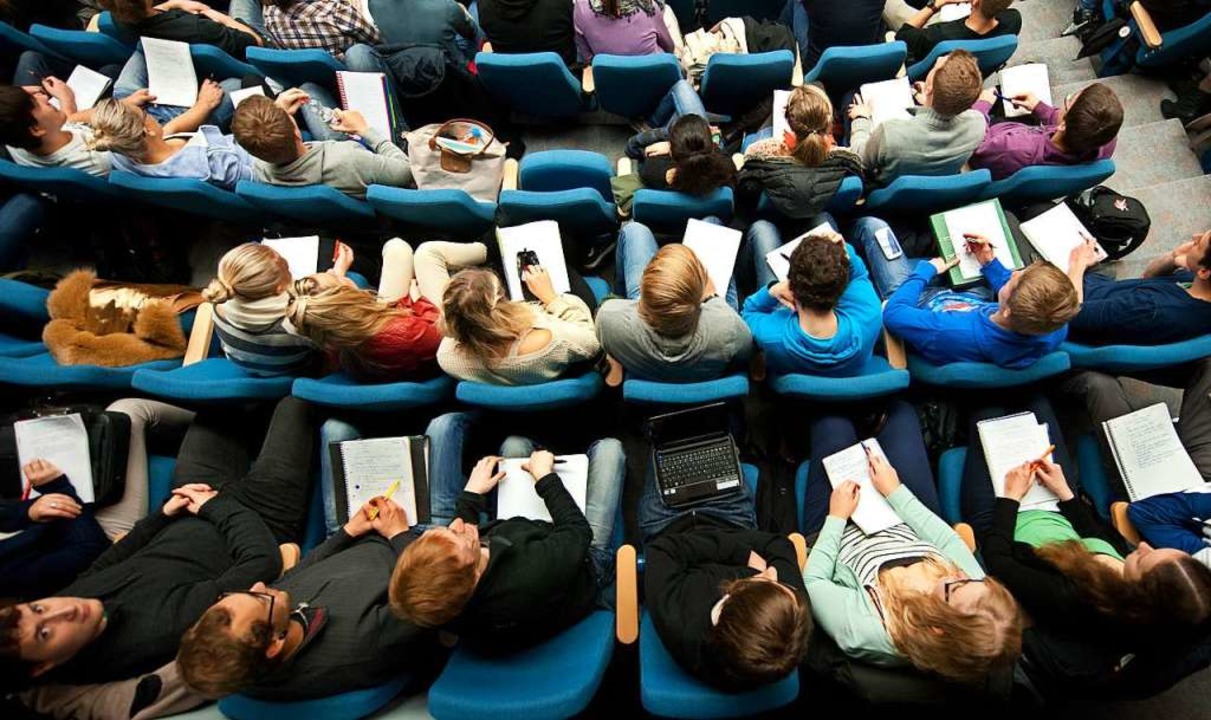 Wer an der Uni Freiburg auf Lehramt st...t, tut dies im Bachelor-Master-System.  | Foto: dpa