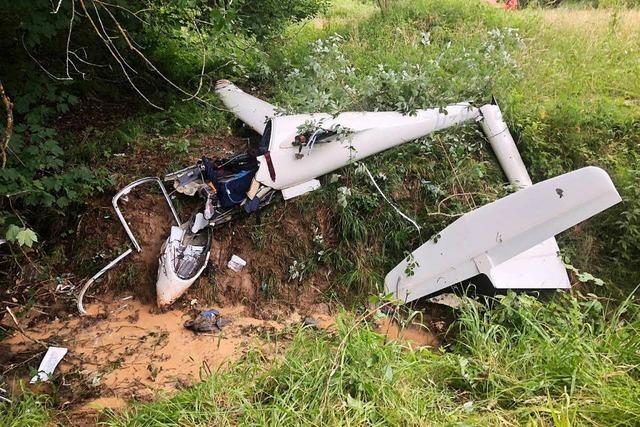 Segelflugzeug kurz nach Start in Esslingen abgestrzt - Pilot verletzt