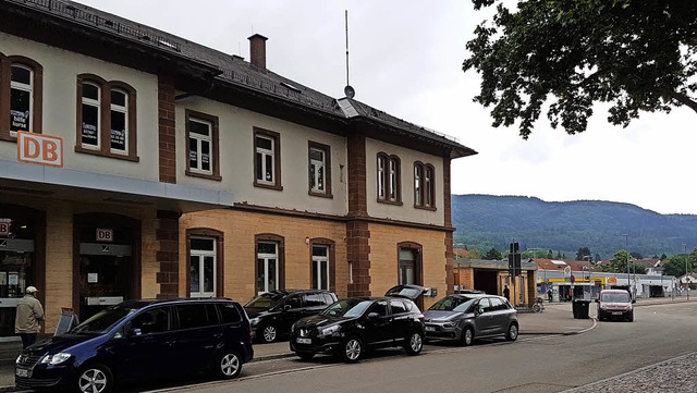 Das Bahnhofsareal in Bad Sckingen soll neu gestaltet werden.   | Foto: Axel Kremp