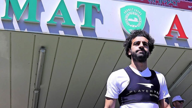 Entspannt zum Training in Russland: Mohamed Salah   | Foto: AFP