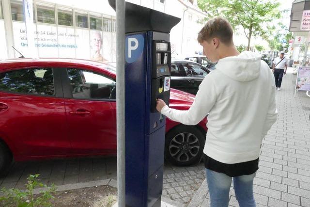 Die neuen Parkscheinautomaten in Rheinfelden stehen