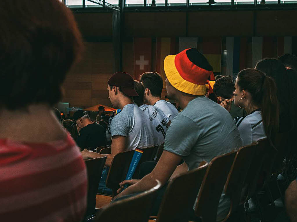 So war’s beim Public Viewing in der Sick Arena.