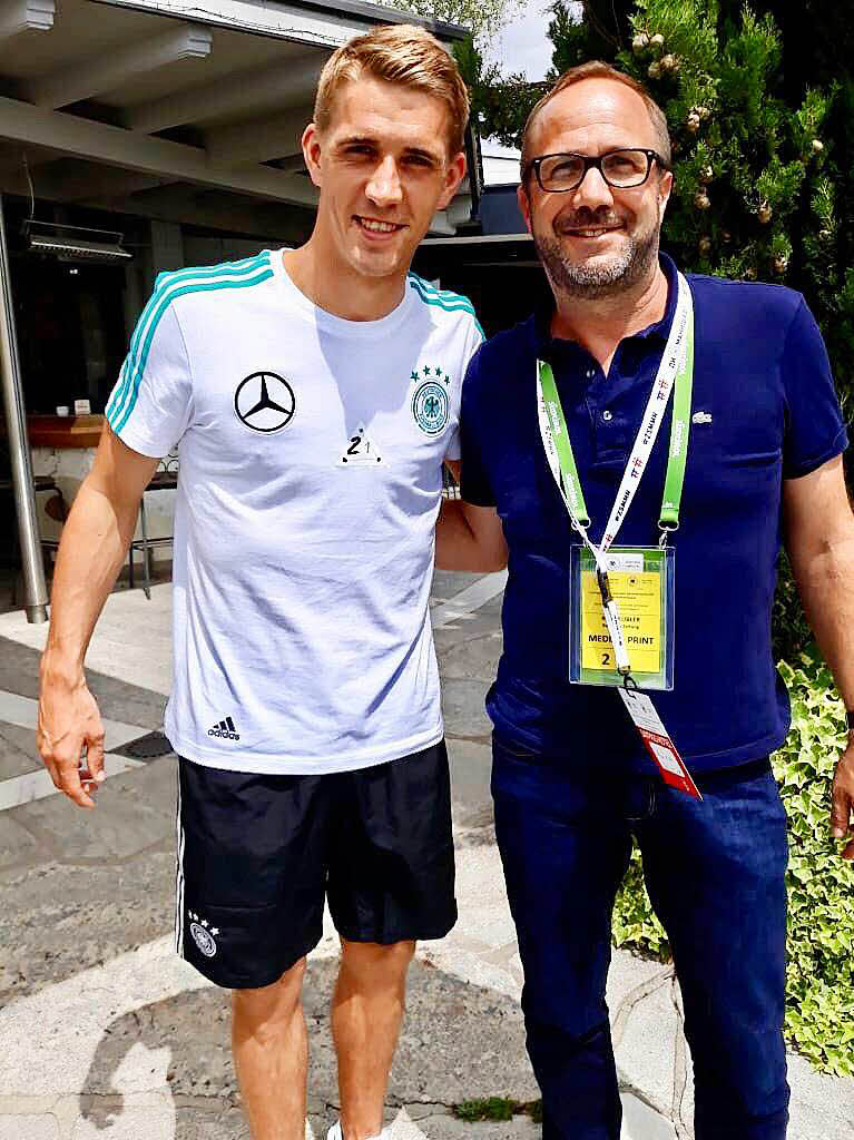 BZ-Reporter Ren Kbler noch im Trainingslager in Sdtirol mit Nils Petersen