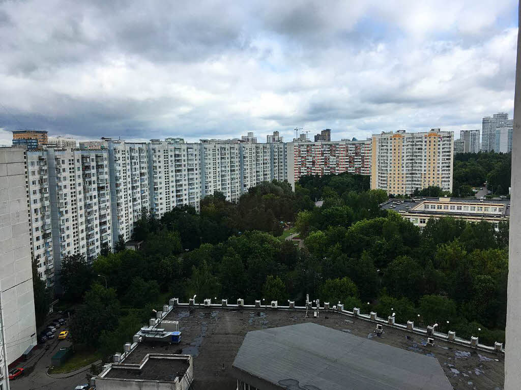 Zimmer mit Aussicht: Blick aus dem Hotelzimmer in Moskau.