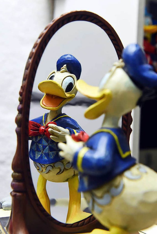 Eine der bekanntesten Comic-Figuren: Donald Duck   | Foto: dpa