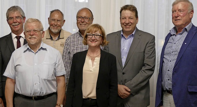 Treue Unionsmitglieder wurden im CDU-S...r Khler (jeweils 40 Jahre) zu sehen.   | Foto: Ingrid Bhm-Jacob