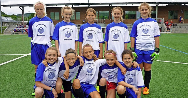 Die besten Fuballerinnen Sdbadens be...chaer, Annika Keller, Joana Glessner.   | Foto: Verena Glck