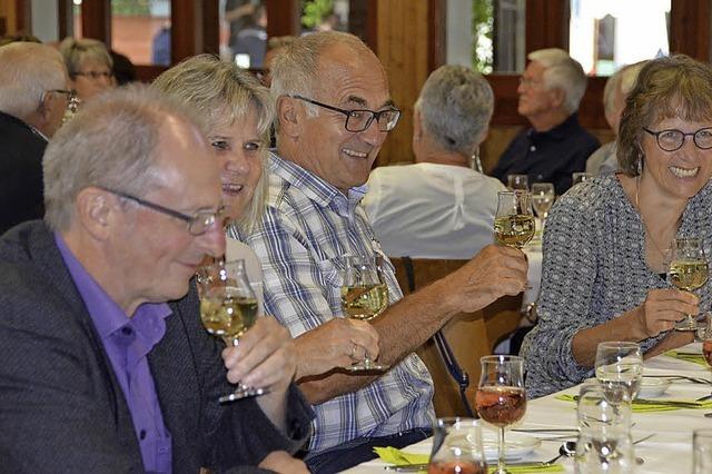 Wein, Disco und Gaumenfreuden zum 50-Jhrigen