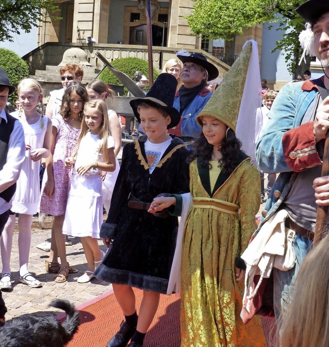 Graf Heinrich VIII. zu Frstenberg und...liche Gregori-Fest in Donaueschingen.   | Foto: Privat