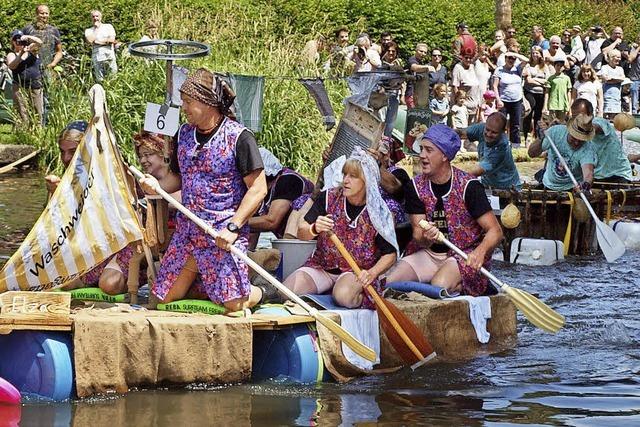 Spektakel auf dem Wasser und an Land