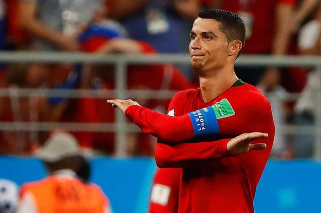 Heute ohne eigenen Treffer, dafr mit ... vom Elfmeterpunkt: Cristiano Ronaldo.  | Foto: AFP