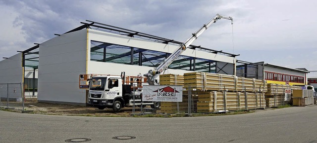 Im Zeitplan liegt der 1300-Quadratmete...ock im Friesenheimer Industriegebiet.   | Foto: Nock GmbH