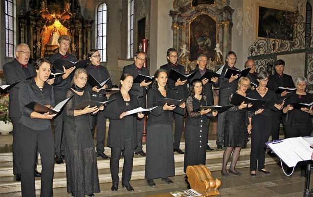 Das Vokal-Ensemble CantAnima bot Chorm...Komponisten in der  Wallfahrtskirche.   | Foto: Andreas Bhm