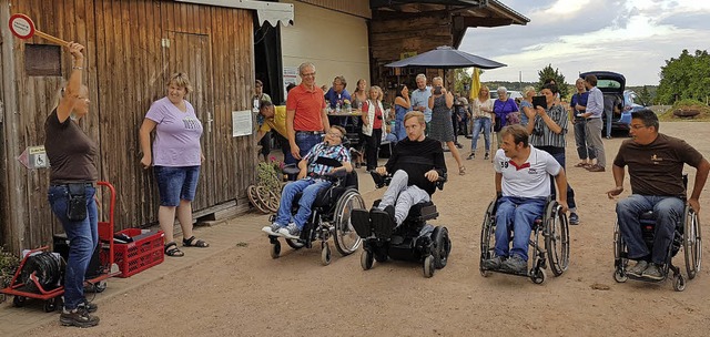 Rasant ging es nach der Erffnungsfeie...uf das Startzeichen zum Rollirennen.    | Foto: Peter Umstetter