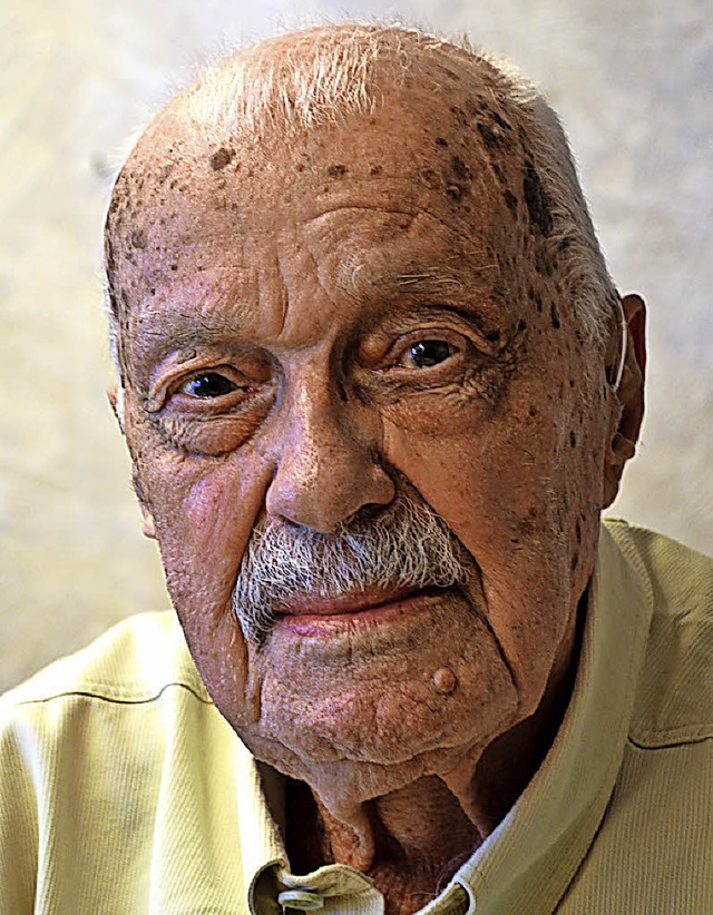 Manfred Knipphals, ltester Brger Mau...feiert heute seinen 100. Geburtstag.    | Foto: Lacher