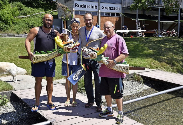 Die Verantwortlichen beim Ruderclub fr...rachenboot-Fun-Regatta am Wochenende.   | Foto: Martin Eckert