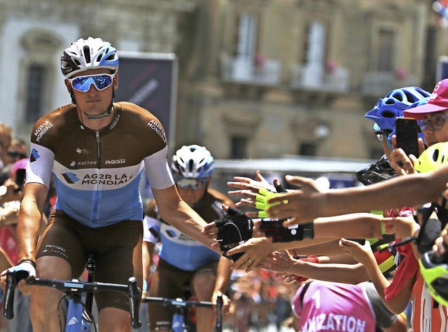 Diesmal kein Abklatschen: Nico Denz au..., hier im Mai beim Giro d&#8217;Italia  | Foto: Fred Machabert