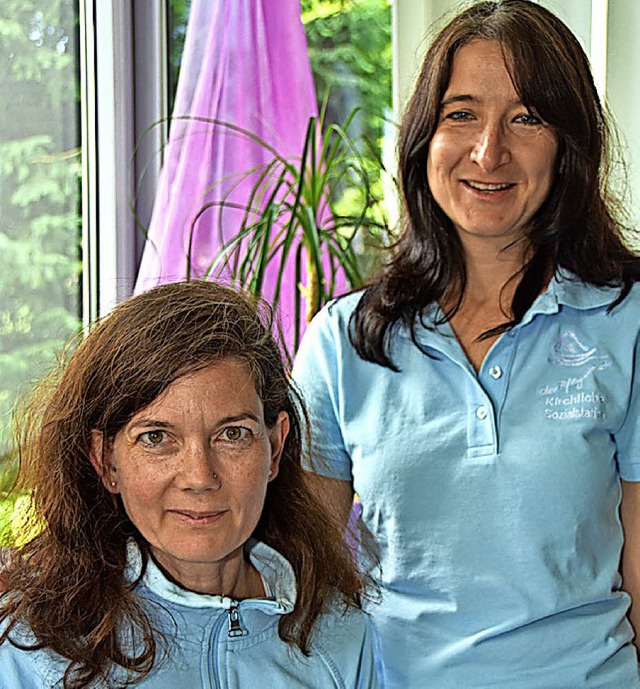 Dagmar Schweizer (rechts)  bildet zusammen mit Vreni Herwig das Palliativteam.   | Foto: Andrea Steinhart