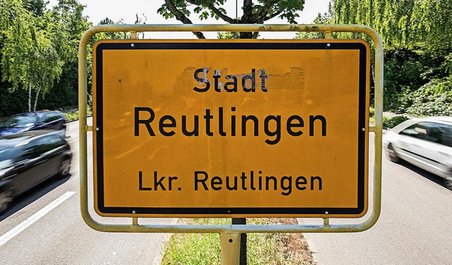 Kommt die Stadt Reutlingen im Landkreis zu kurz?  | Foto: dpa