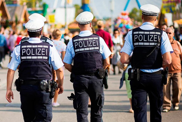 Die Reform der Polizeiorganisation im Land geht in ihre zweite Phase.  | Foto: dpa