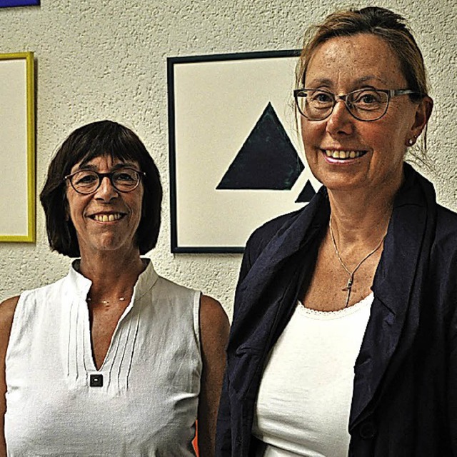 Christine Seifert und Beate Wagner.   | Foto:  daw