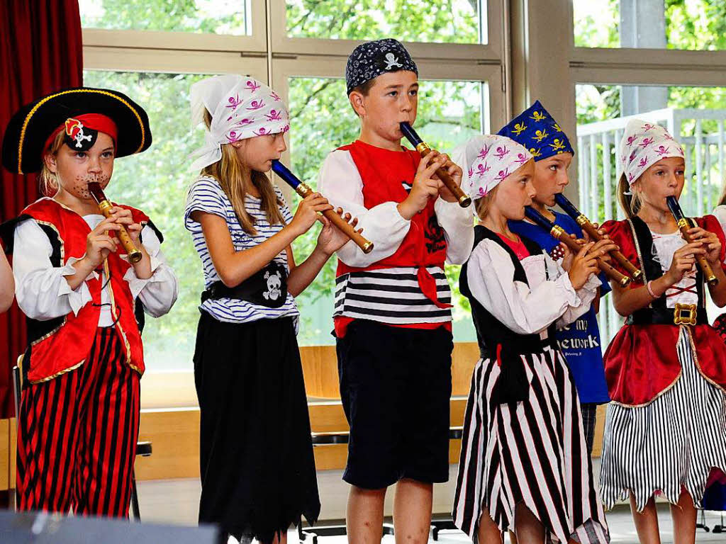 Das Musiksommerfest der JMS Sdlicher Breisgau fand 2018 in Kooperation mit der Thaddus-Rinderle-Schule in Staufen statt. In der Aula der Schule zeigten die jungen Musiker ihr Knnen. Die Jugendkapelle spielte spter noch im Hof.