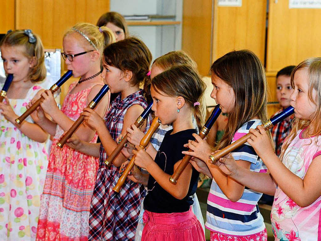 Das Musiksommerfest der JMS Sdlicher Breisgau fand 2018 in Kooperation mit der Thaddus-Rinderle-Schule in Staufen statt. In der Aula der Schule zeigten die jungen Musiker ihr Knnen. Die Jugendkapelle spielte spter noch im Hof.