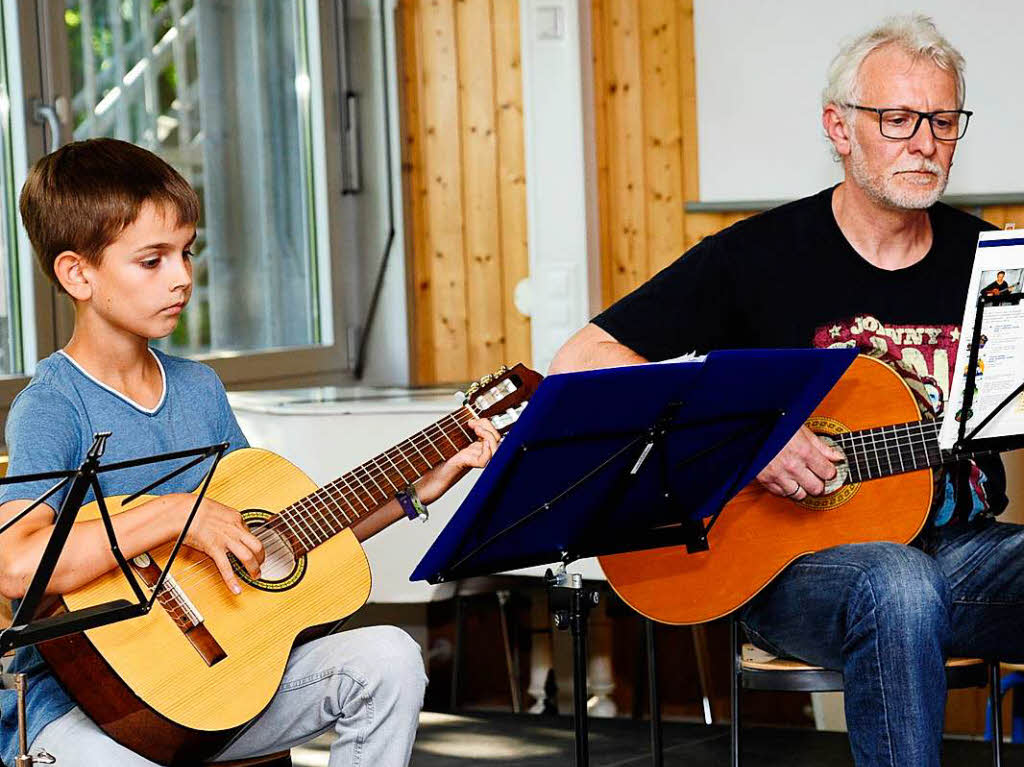 Das Musiksommerfest der JMS Sdlicher Breisgau fand 2018 in Kooperation mit der Thaddus-Rinderle-Schule in Staufen statt. In der Aula der Schule zeigten die jungen Musiker ihr Knnen. Die Jugendkapelle spielte spter noch im Hof.