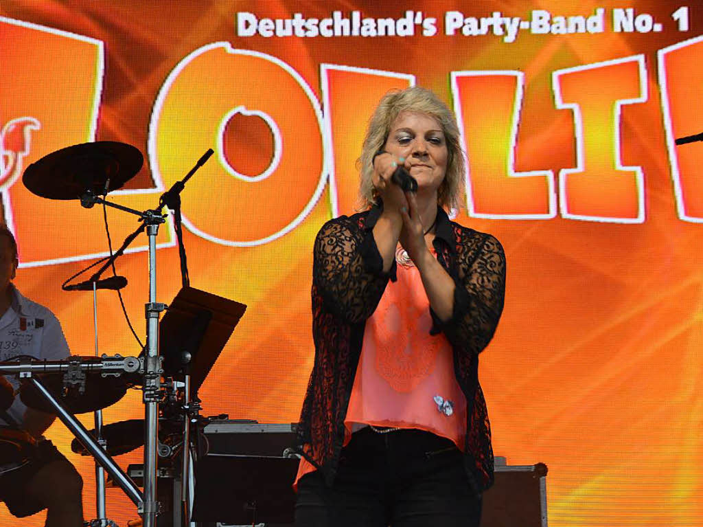 Die Partyband Lollies spielte als einzige Liveband am Freitagabend 90er-Jahre-Hits.