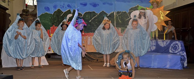 Die &#8222;Litzelberger Kirchenspatzen...begeisterten mit ihrem Kindermusical.   | Foto: Roland Vitt