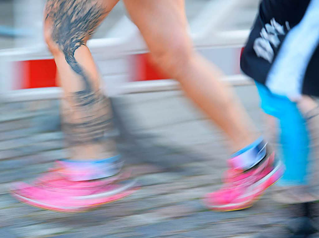 Impressionen rund um den 10. Emmendinger Stadtlauf, vor allem beim Hauptrennen ber zehn Kilometer.