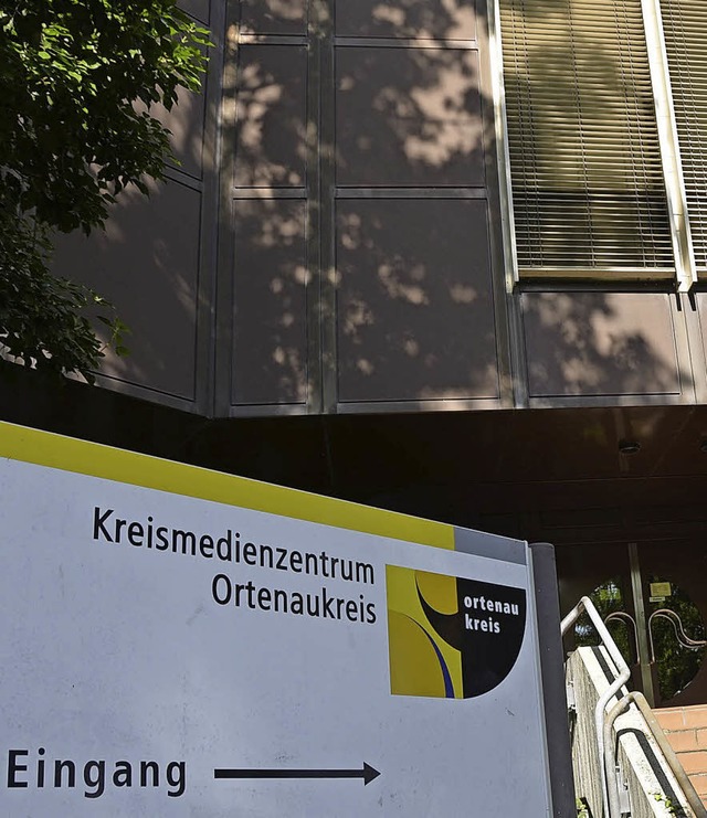 Auf der Ostseite des Landratsamtes in ...zur Zentrale des Kreismedienzentrums.   | Foto: Rderer