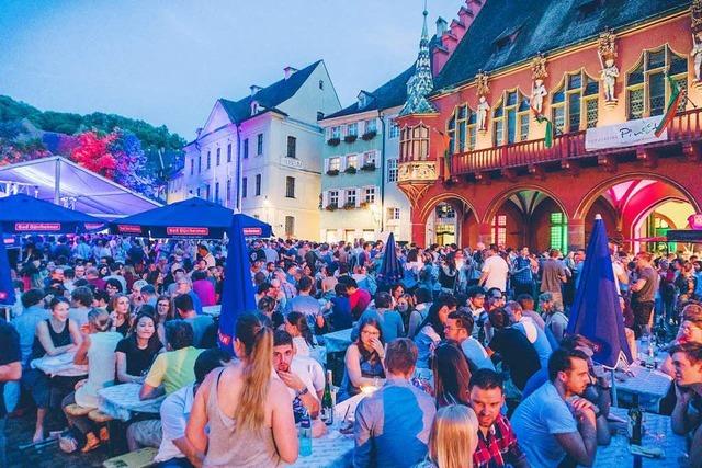 Am Donnerstag startet das Freiburger Weinfest auf dem Münsterplatz