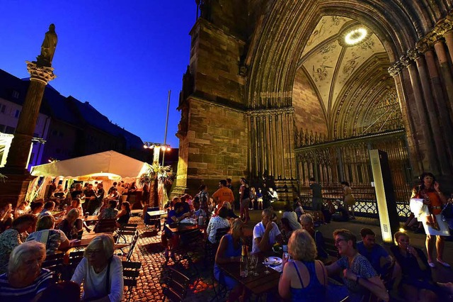 Rund um&#8217;s Mnster wird ab Donnerstag wieder Weinfest gefeiert.  | Foto: Thomas Kunz