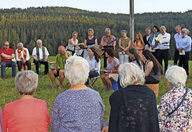 Im Zentrum des Berggottesdienstes stan... dem Jnger Matthus (Leonie Kbler).   | Foto: Cornelia Liebwein