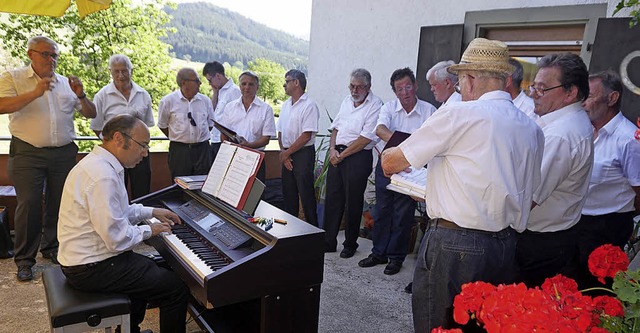 Sein letztes Konzert gab Dirigent Bern...ngern am unteren Rain bei Schindlers.   | Foto: Helmut Hringer