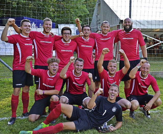 Da war die Freude gro: Das spannende ...aus Faulenfrst fr sich entscheiden.   | Foto: SV Schwaningen