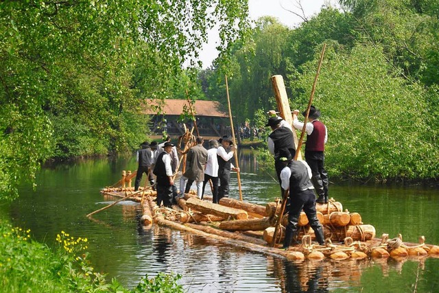 Flofahrt auf der alten Kinzig   | Foto: Veranstalter