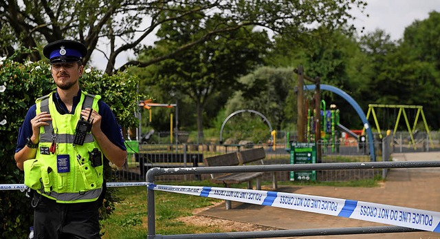 Auch  ein grerer Park mit Kinderspie... in Salisbury wurde wieder abgesperrt.  | Foto: AFP