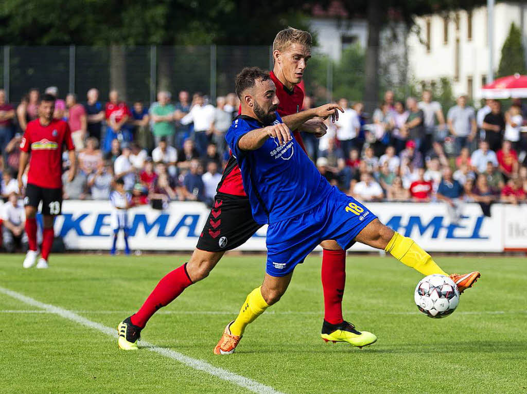 Impressionen vom Spiel SC Freiburg gegen FC Waldkirch