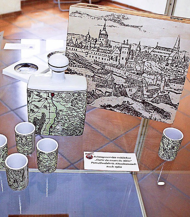 Reiseandenken aus Breisach sind in der...rausstellung im Stadtmuseum zu sehen.   | Foto: Rohleder