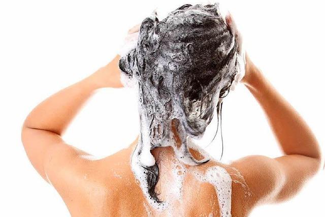 Muss Shampoo schumen, um Haare sauber zu waschen?