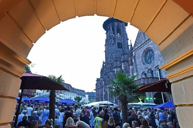 Fotos: Riesenparty rund ums Freiburger Mnster beim Weinfest