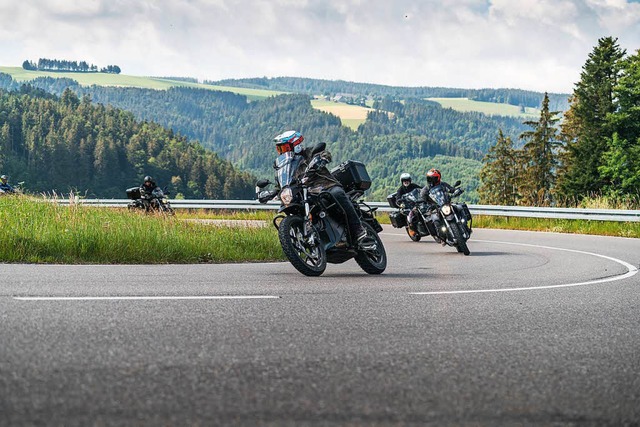 Die Zero DSR Black Forest macht Spa und entlastet Schwarzwaldbewohner.  | Foto: Samuel He/Jan Reiff/Markus Meier for Zero Motorcycles B.V.