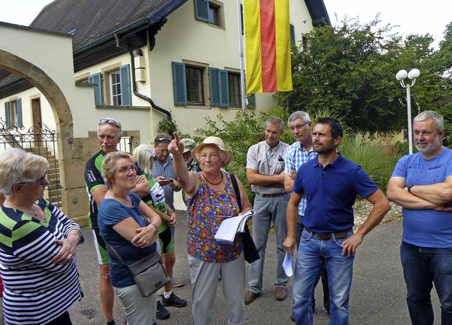 Sie wei alles ber ihren Heimatort: H...er vor der &#8222;Alten Mhle&#8220;.   | Foto: Anne Freyer