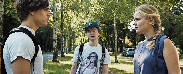 Portrt einer Generation: Jonas Dassle...berg (von links) in &#8222;Lomo&#8220;  | Foto: Flare Film/Michal Grabowski/dpa