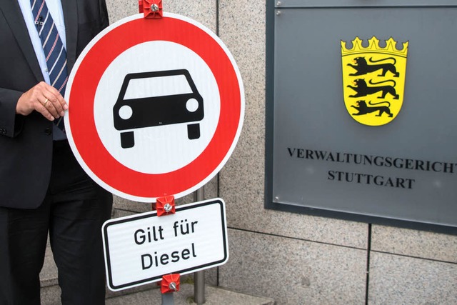 Ab 2019 sind Diesel-Autos der Euro-Abg...t mehr auf Stuttgarts Straen erlaubt.  | Foto: dpa