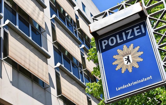 Gegen einen Anti-Terror-Ermittler der Berliner Kriminalpolizei wird ermittelt.  | Foto: dpa