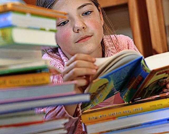 Ferienzeit ist Lesezeit.  | Foto: DPA